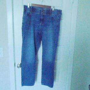 Apt 9 Straight Leg Jeans Sz 16